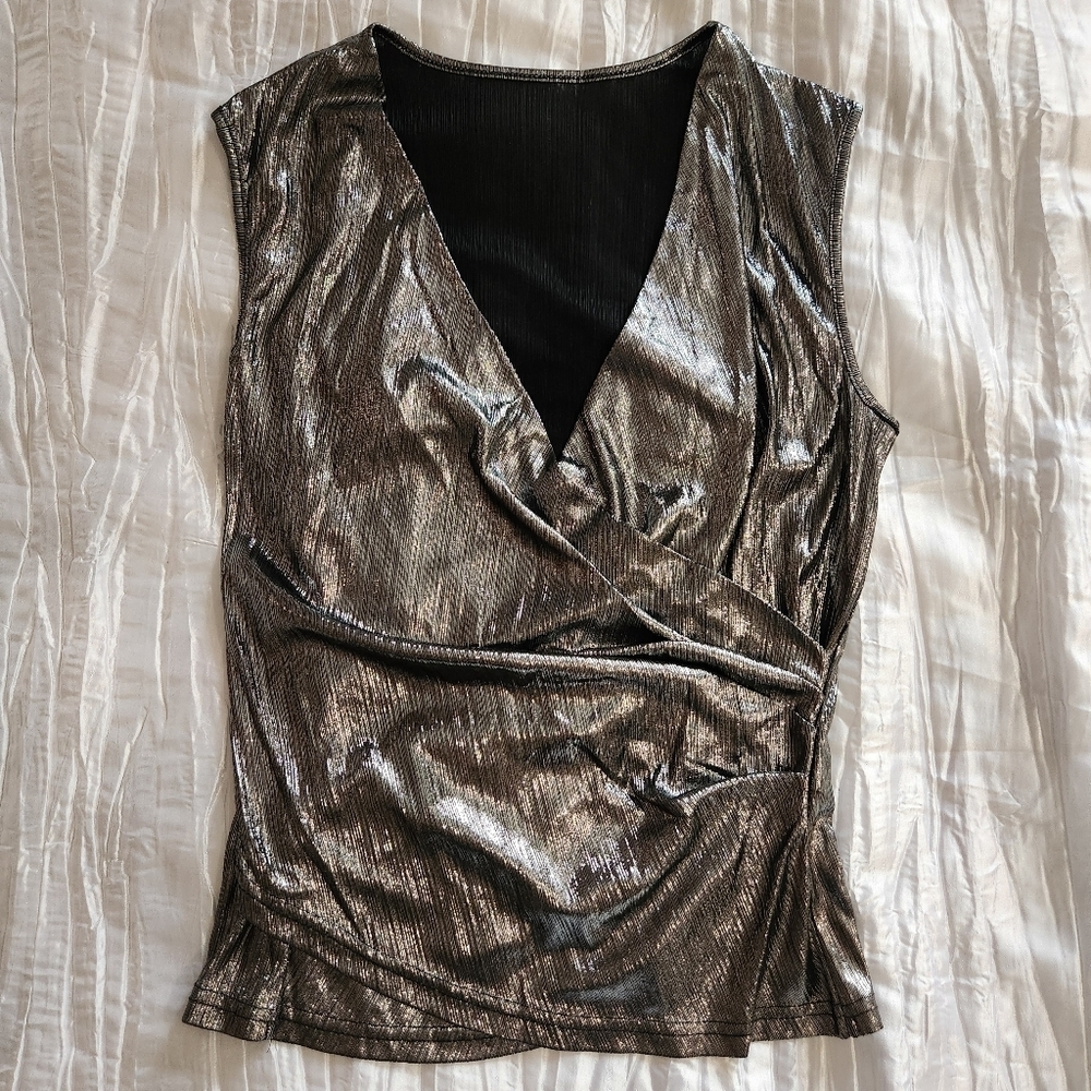 Cupshe Metallic Sleeveless Wrap Top Size Medium